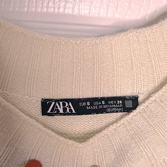 Zara Cream Ribbed Knit Sweater – Textured Collar, Minimalist Pullover (Size S) - Picture 6 of 7